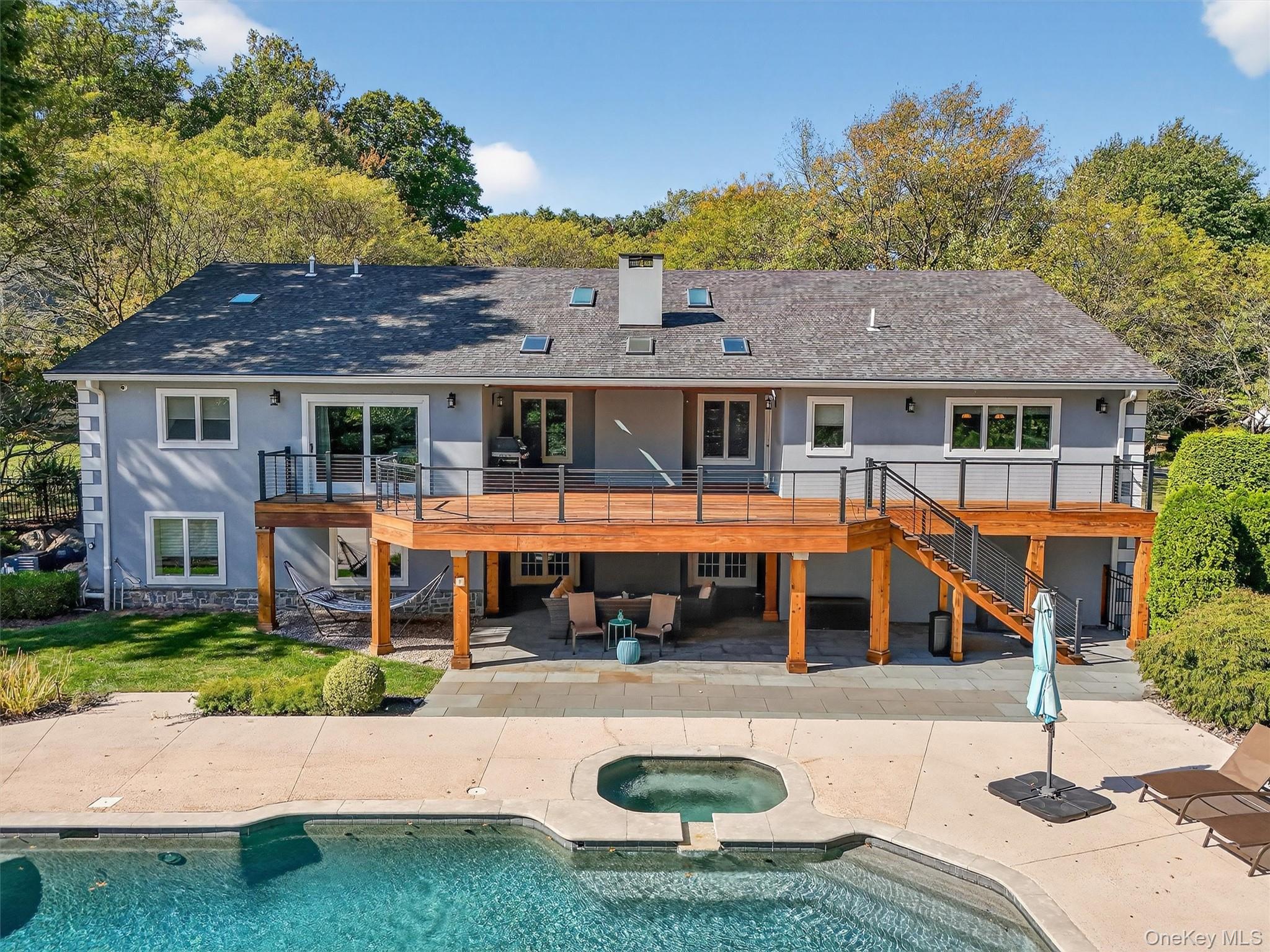 5 Stonehaven Road West Nyack, NY 10994 - Photo 38 of 50 a front view of a house with garden