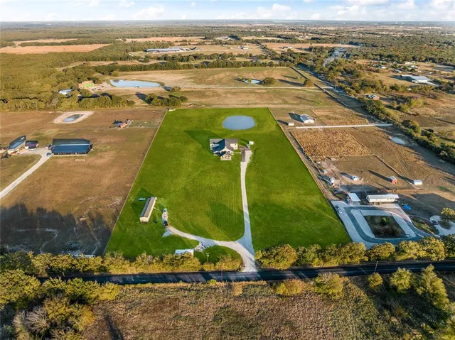 $1,650,000 | 3106 County Road 2526, Quinlan, TX 75474