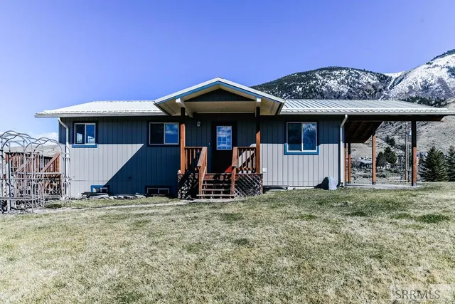 $450,000 | 33 North Primrose Drive, Salmon, ID 83467