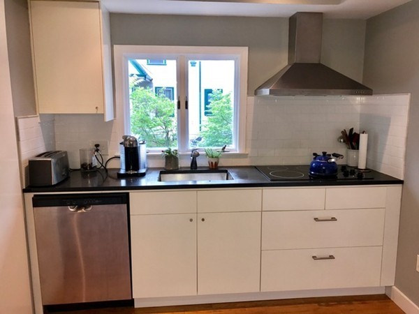 252 Dedham Avenue Needham, MA 02492 - Photo 7 of 14