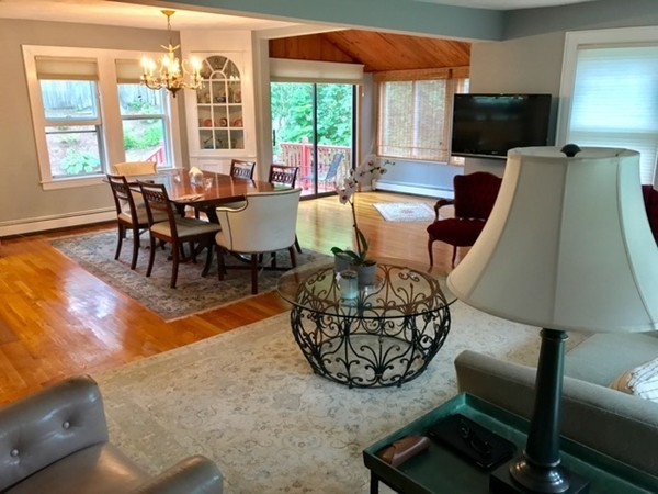 252 Dedham Avenue Needham, MA 02492 - Photo 10 of 14