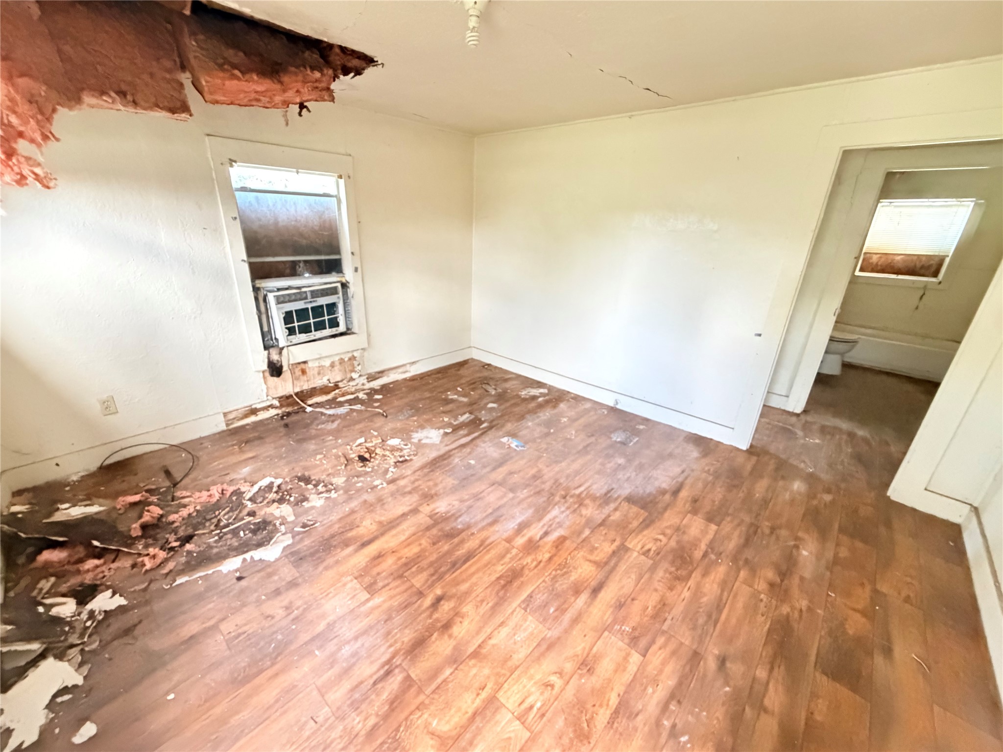 401 East Ward Street Refugio, TX 78377 - Photo 6 of 14
