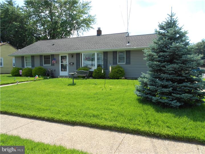 458 Flanders Road Bellmawr, NJ 08031 - Photo 3 of 12 Exterior Front