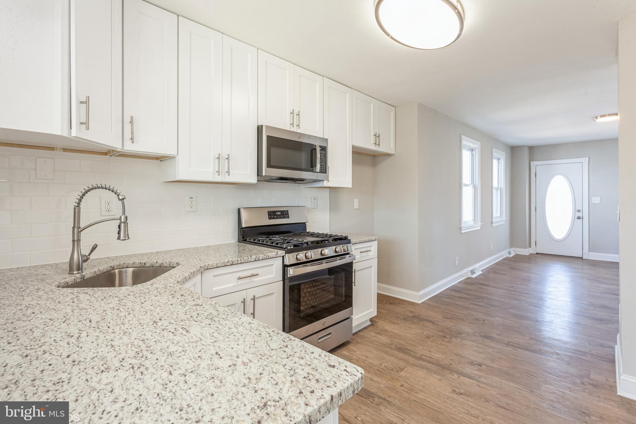 81 Del Rio Road Dundalk, MD 21222 - Photo 8 of 15 Interior