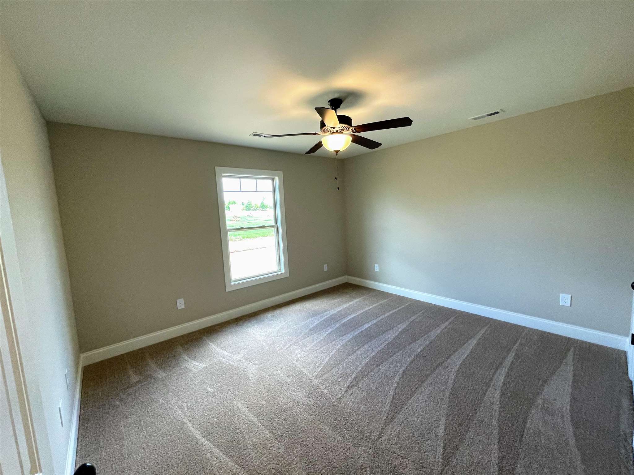 915 Love Springs Road Cowpens, SC 29330 - Photo 8 of 19 Gallery Image 8