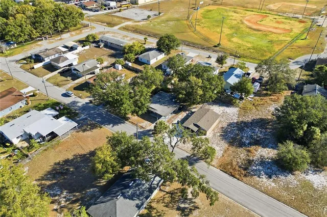 $179,900 | 319 Leta Street, Auburndale, FL 33823