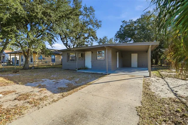$179,900 | 319 Leta Street, Auburndale, FL 33823