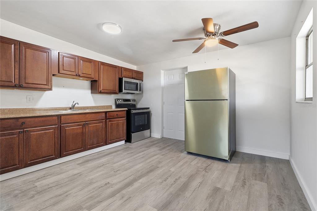 319 Leta Street Auburndale, FL 33823 - Photo 4 of 32