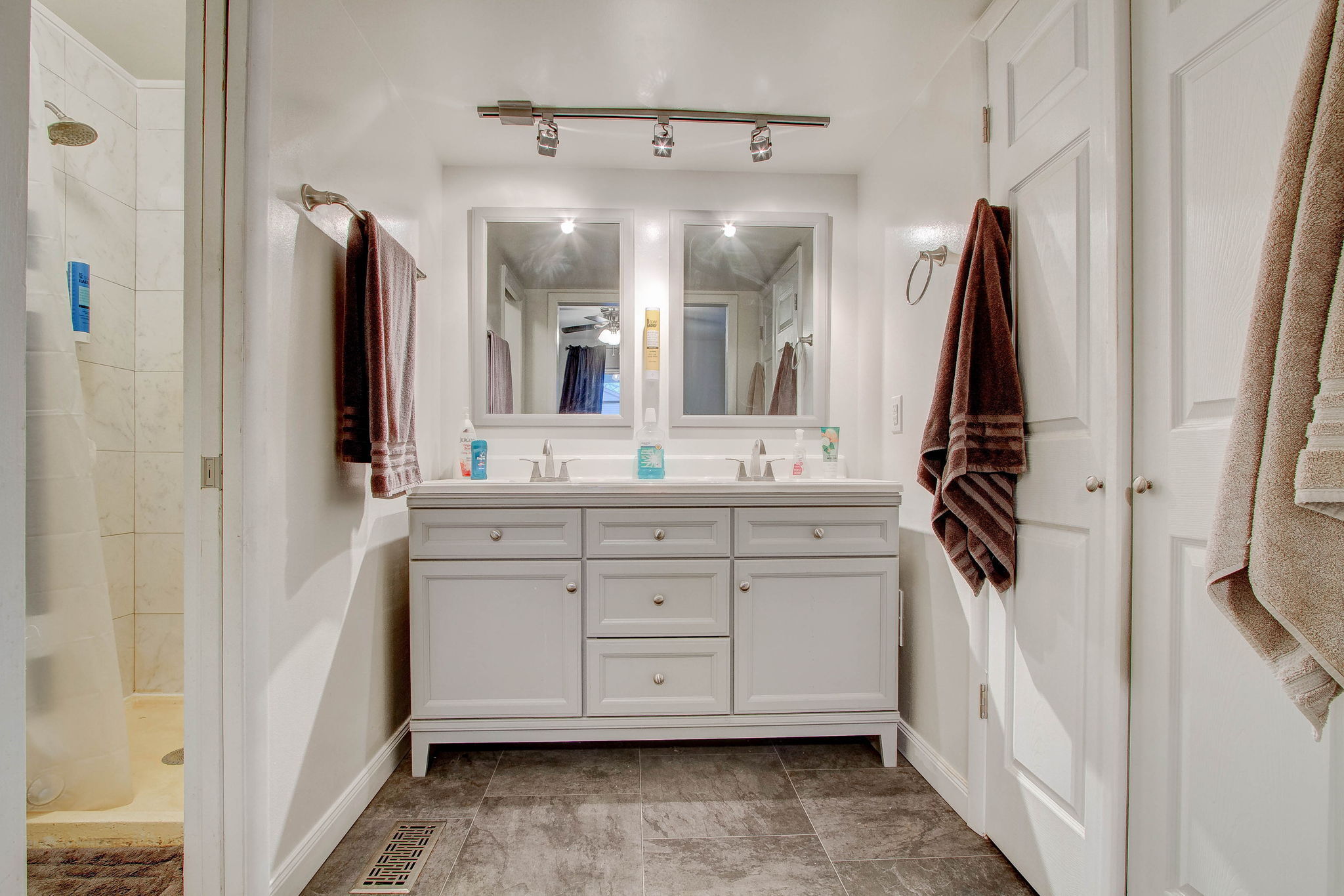 112 Bess Boulevard Pendleton, IN 46064 - Photo 10 of 15