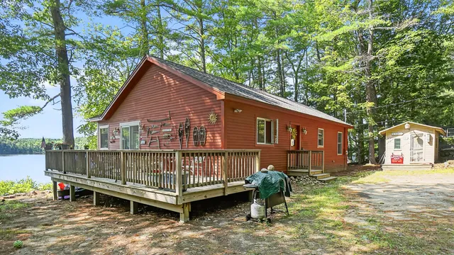 $800,000 | 14 Golden Way, New Gloucester, ME 04260