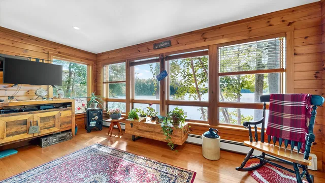 $800,000 | 14 Golden Way, New Gloucester, ME 04260