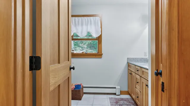 $800,000 | 14 Golden Way, New Gloucester, ME 04260