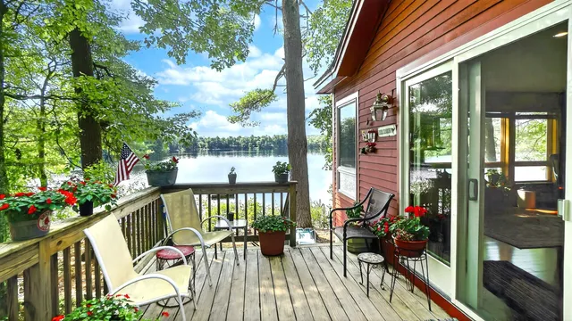 $800,000 | 14 Golden Way, New Gloucester, ME 04260