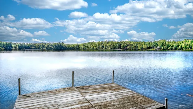 $800,000 | 14 Golden Way, New Gloucester, ME 04260