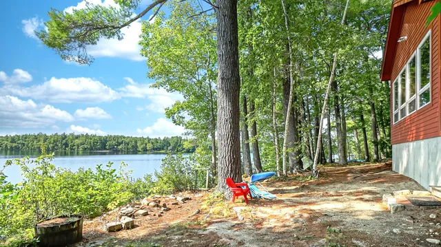 $800,000 | 14 Golden Way, New Gloucester, ME 04260