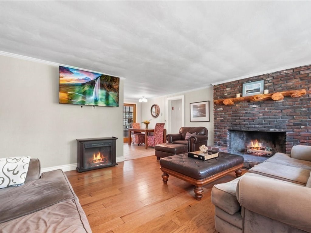 216 Oregon Road Ashland, MA 01721 - Photo 12 of 35 Gallery Image 12