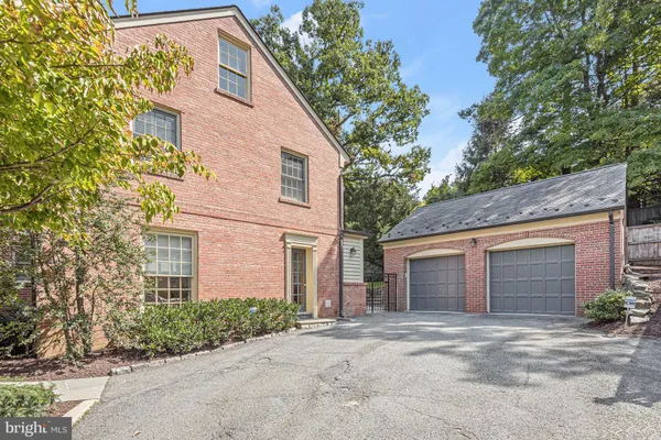 $12,500 | 4810 Rockwood Parkway Northwest, Washington, DC 20016
