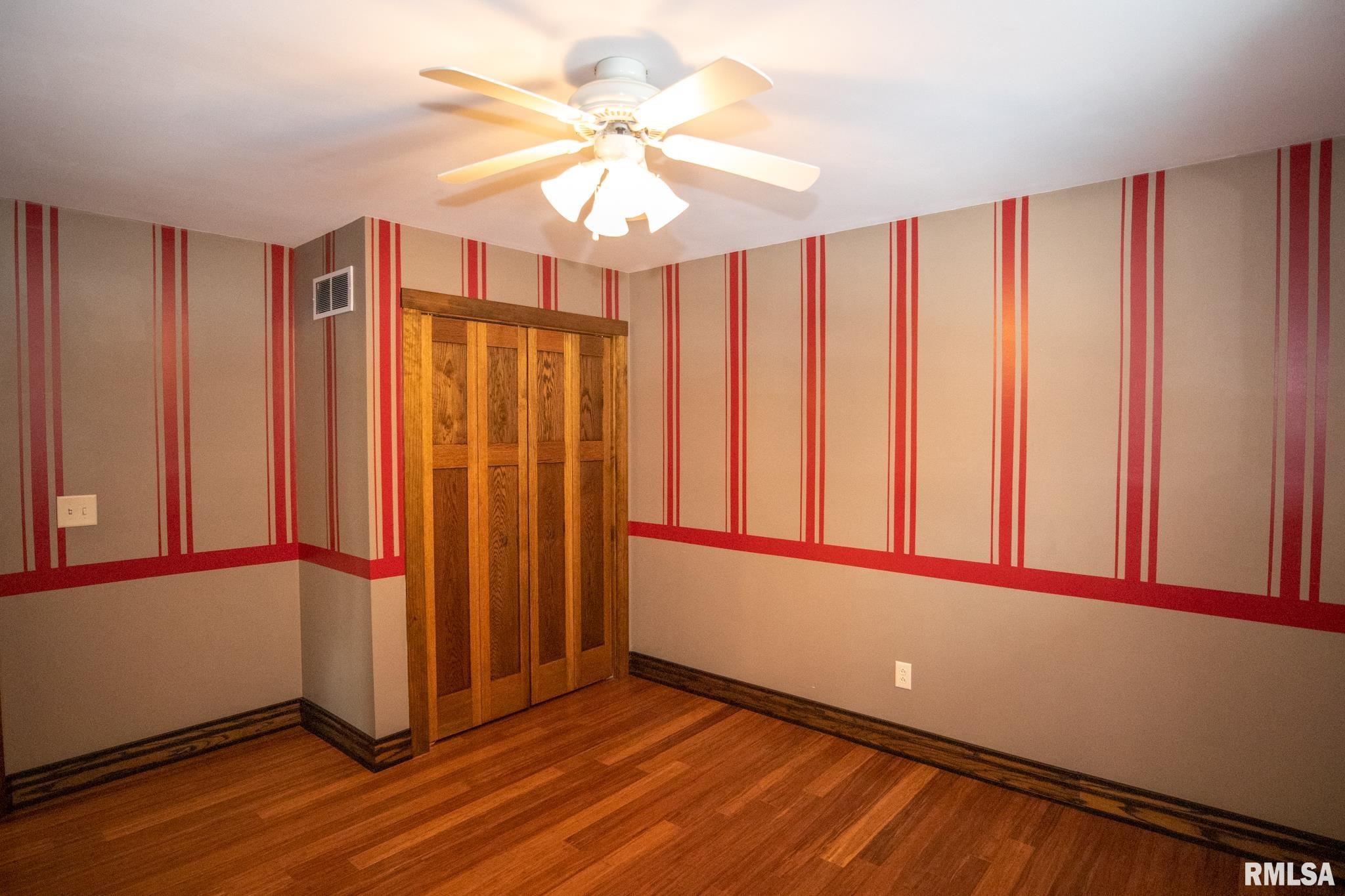 185 Wing Lane Avon, IL 61415 - Photo 16 of 38 Gallery Image 16
