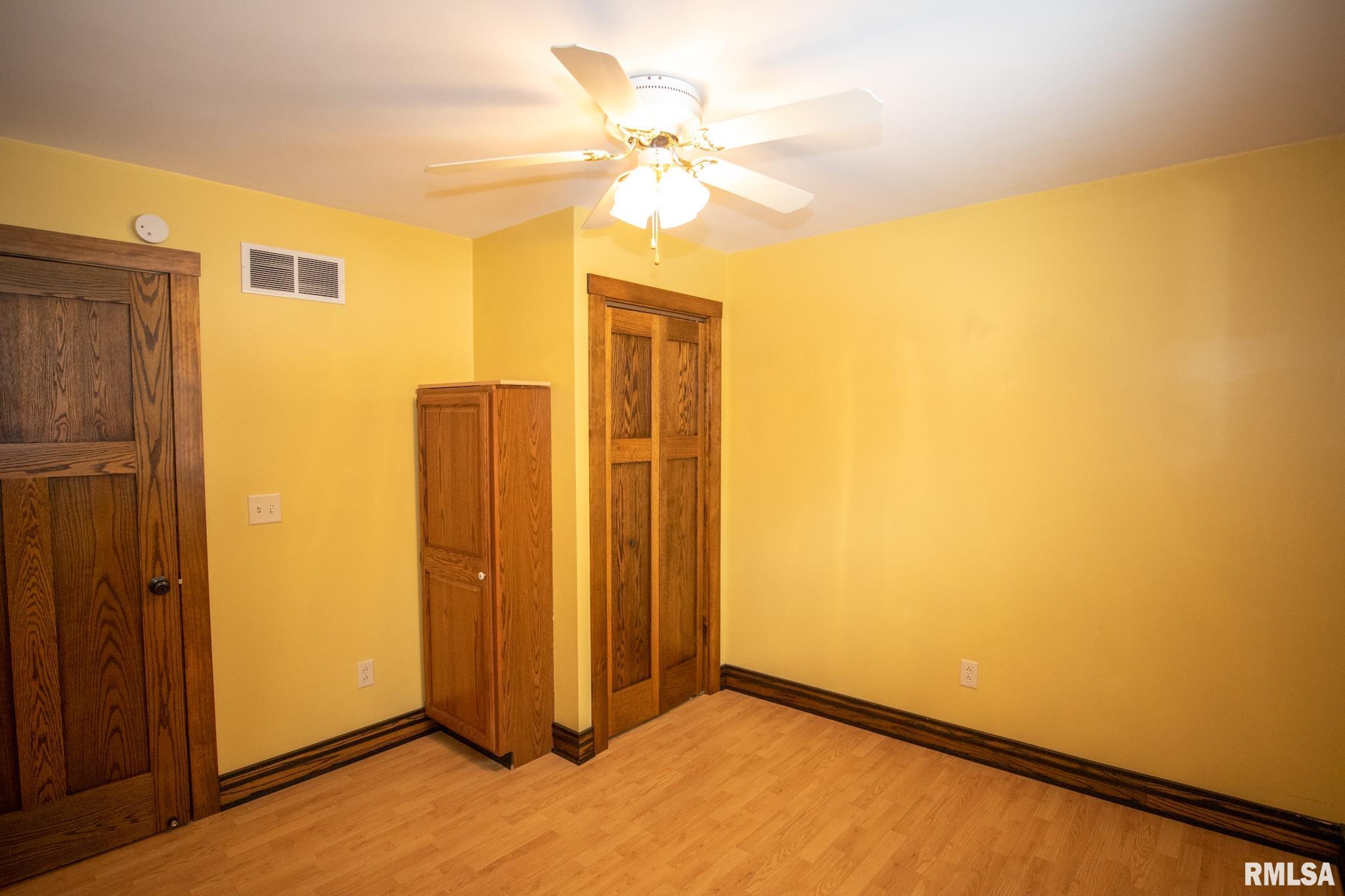 185 Wing Lane Avon, IL 61415 - Photo 18 of 38 Gallery Image 18