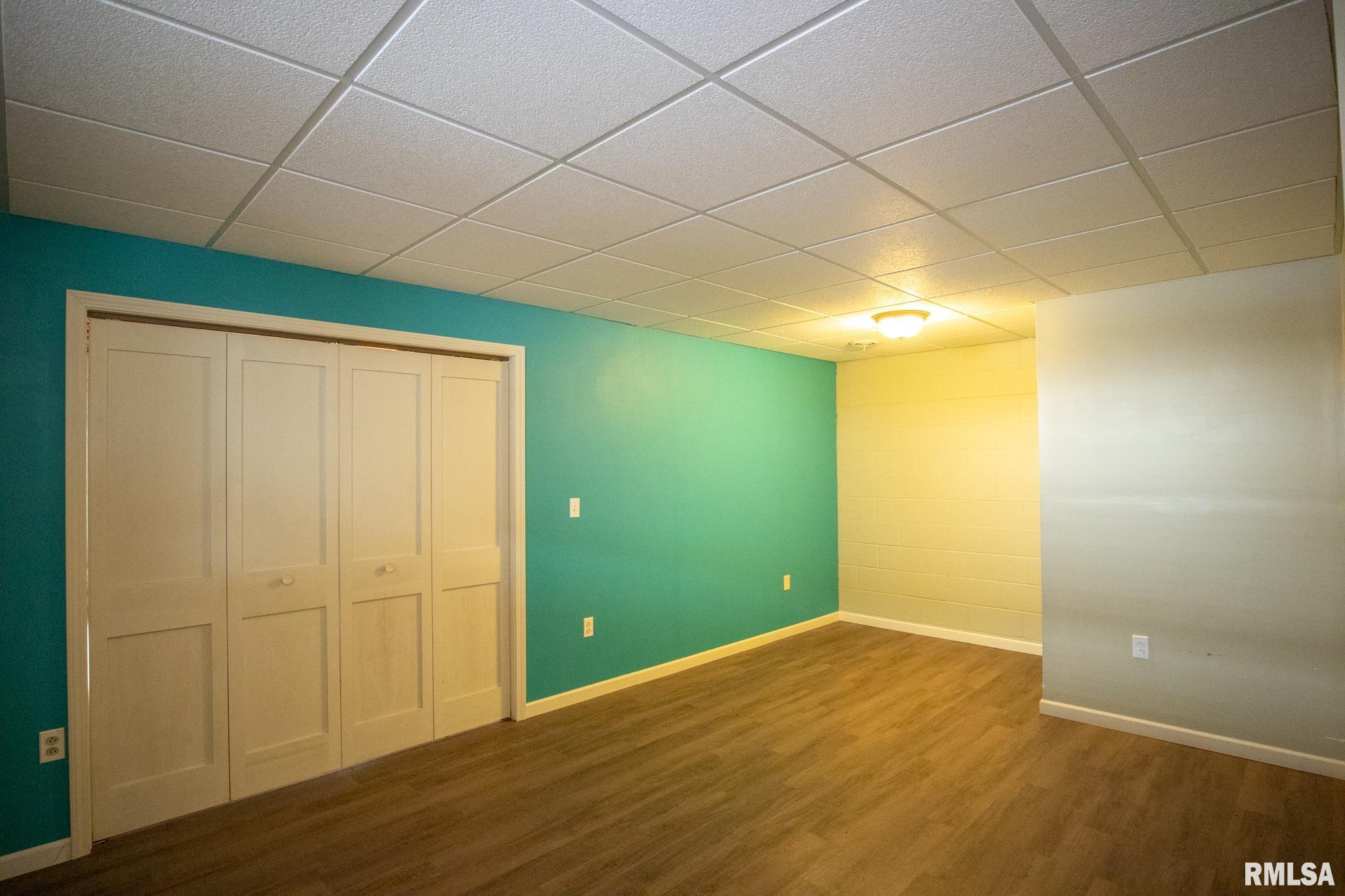 185 Wing Lane Avon, IL 61415 - Photo 25 of 38 Gallery Image 25