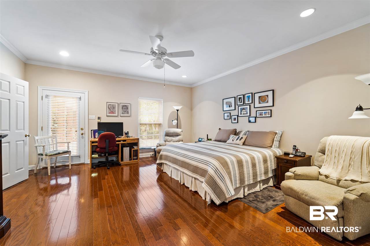 516 Ridgewood Drive Daphne, AL 36526 - Photo 15 of 38 Master Bedroom