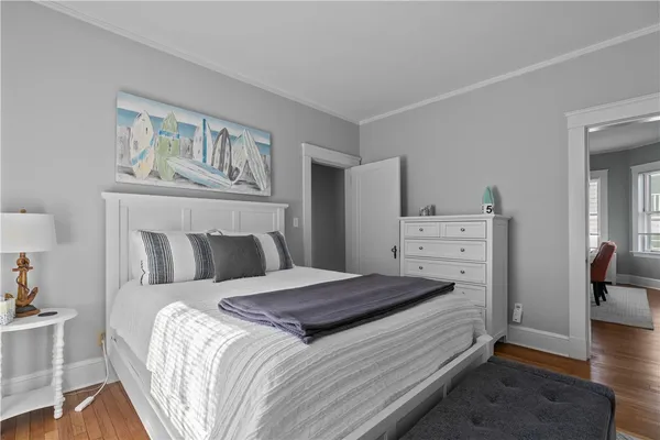 $8,000 | 75 Ayrault Street, Unit 1, Newport, RI 02840