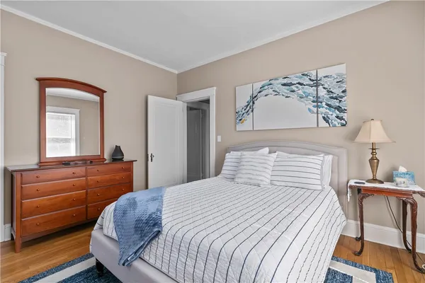 $8,000 | 75 Ayrault Street, Unit 1, Newport, RI 02840