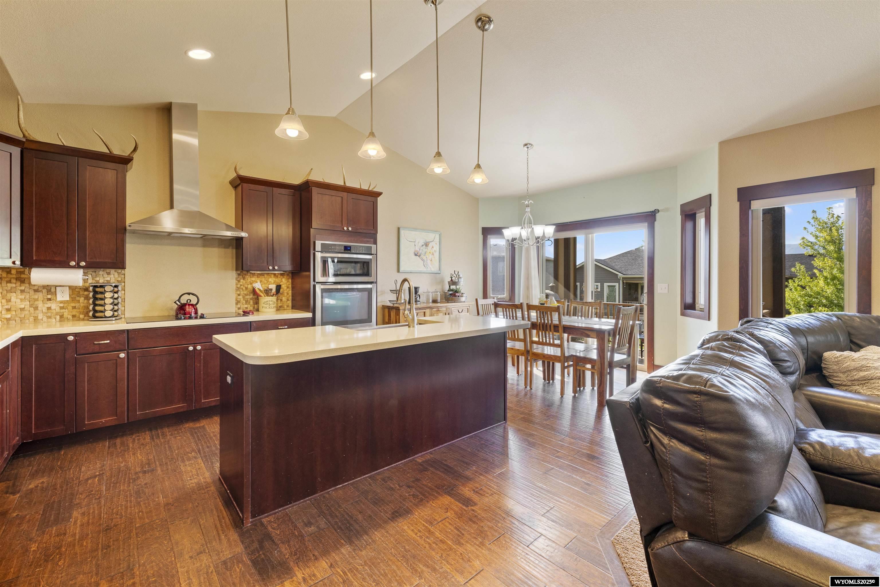 5151 Cheney Loop Casper, WY 82609 - Photo 15 of 39