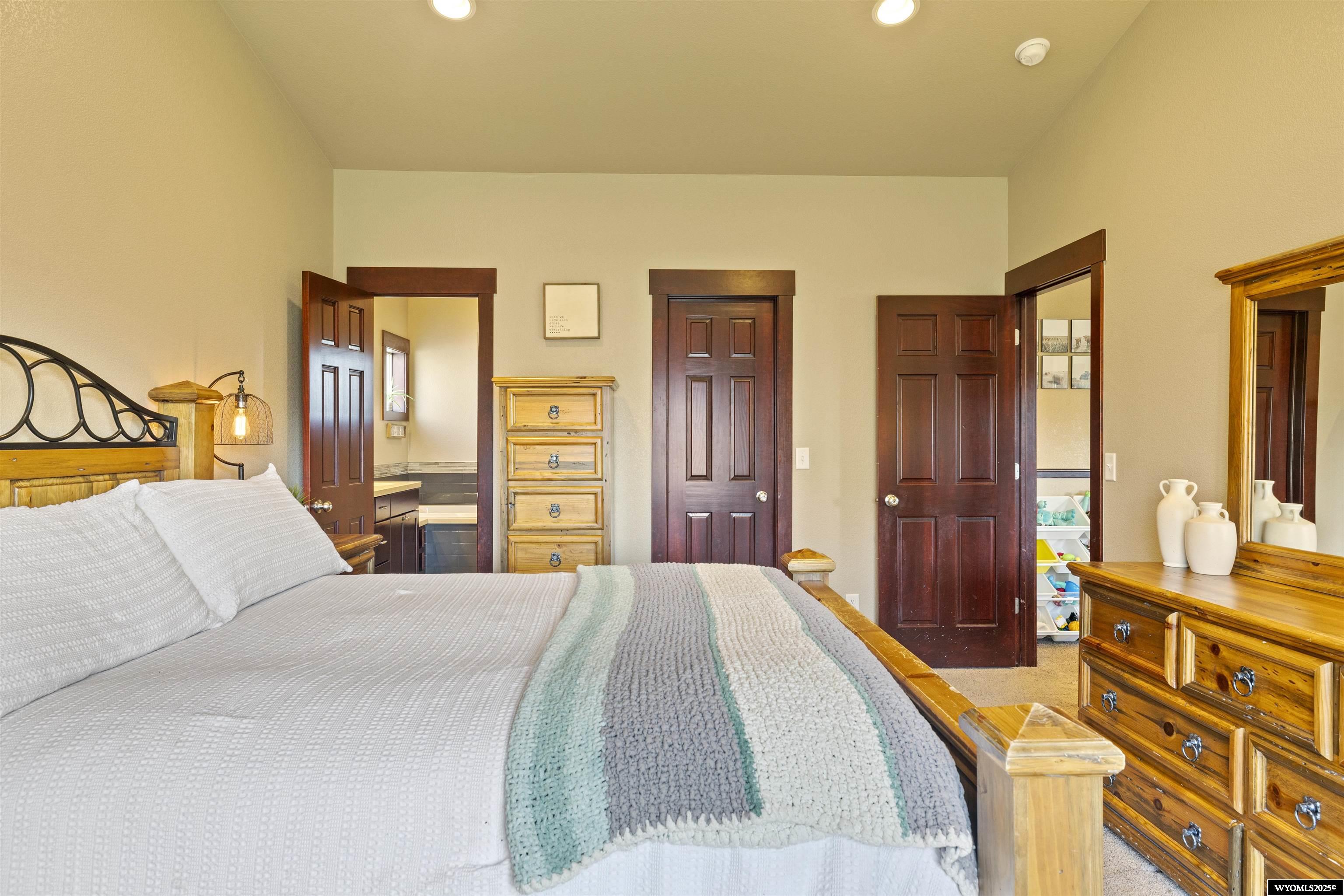 5151 Cheney Loop Casper, WY 82609 - Photo 21 of 39