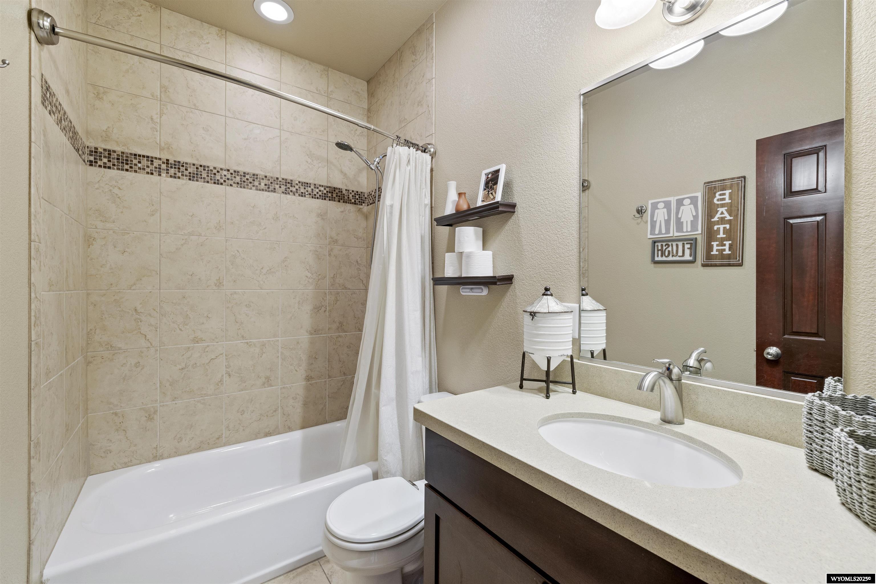 5151 Cheney Loop Casper, WY 82609 - Photo 30 of 39