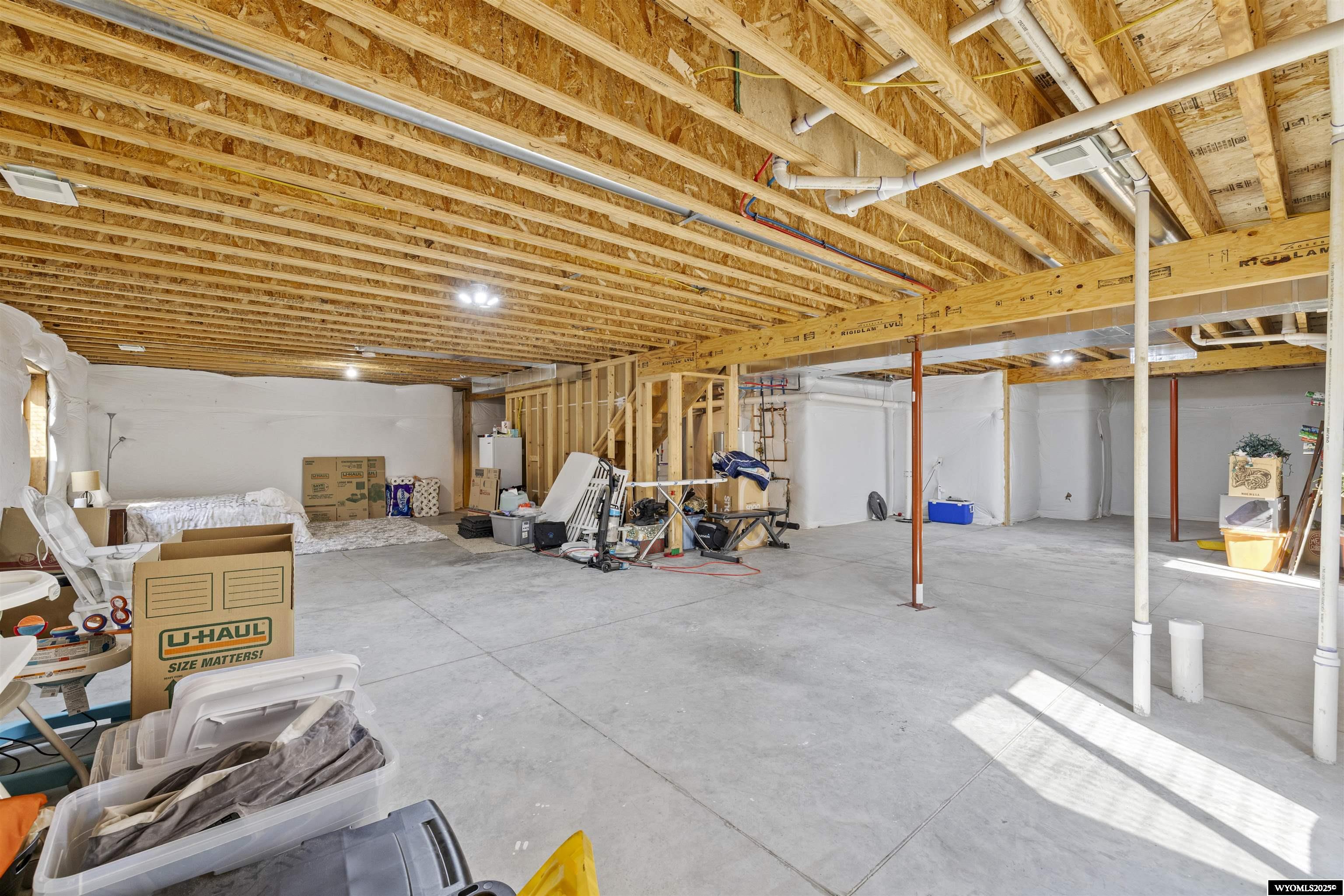 5151 Cheney Loop Casper, WY 82609 - Photo 32 of 39