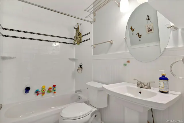 $578,000 | 3105 Bluffs Drive South, Baiting Hollow, NY 11933