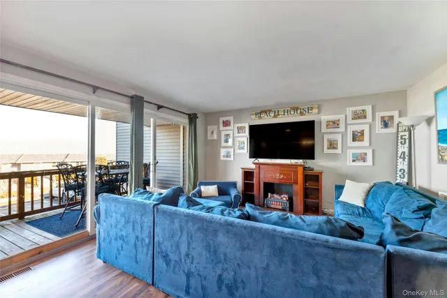 $578,000 | 3105 Bluffs Drive South, Baiting Hollow, NY 11933