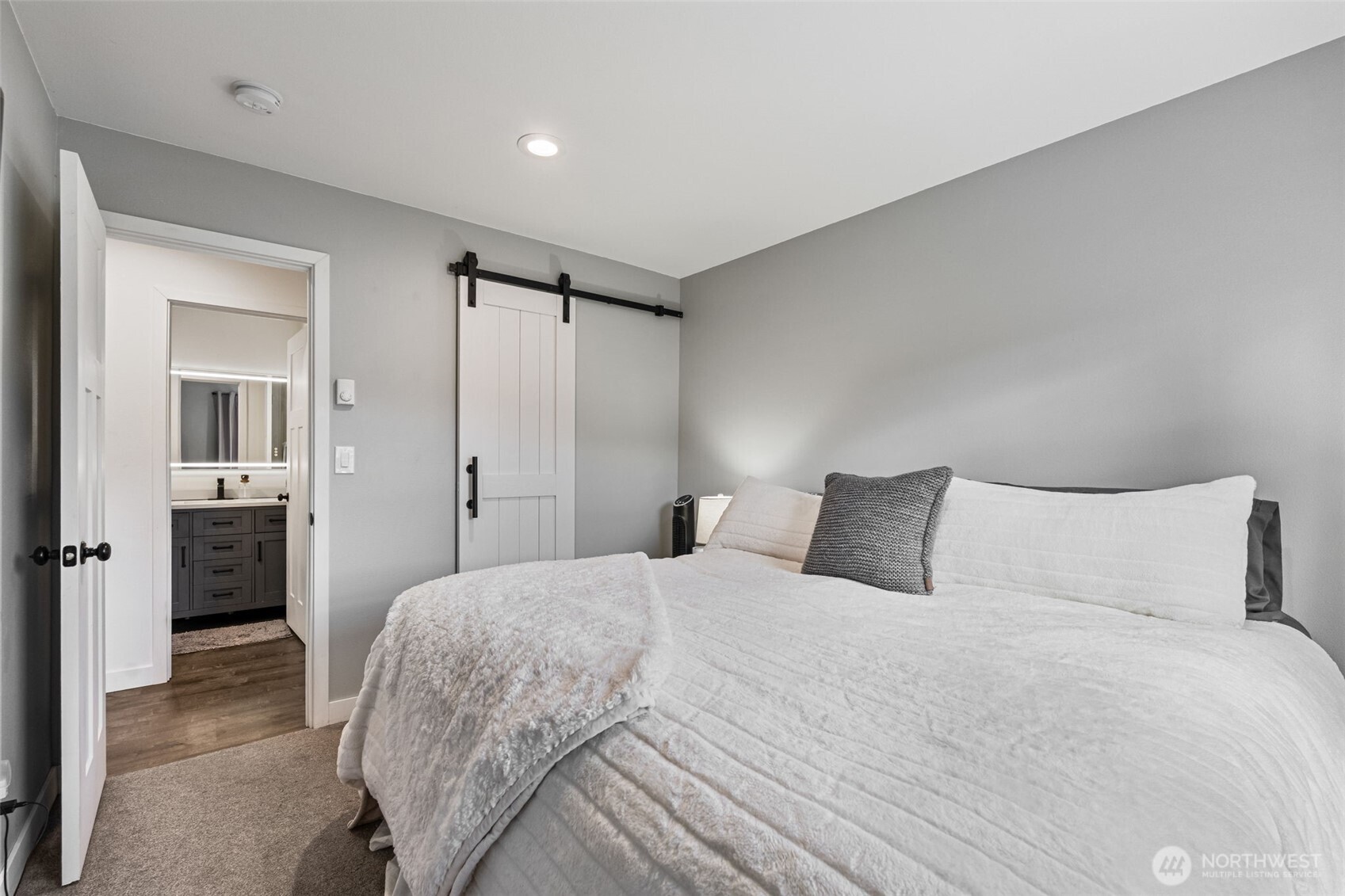 919 Middle Fork Road Onalaska, WA 98570 - Photo 24 of 40 Gallery Image 24