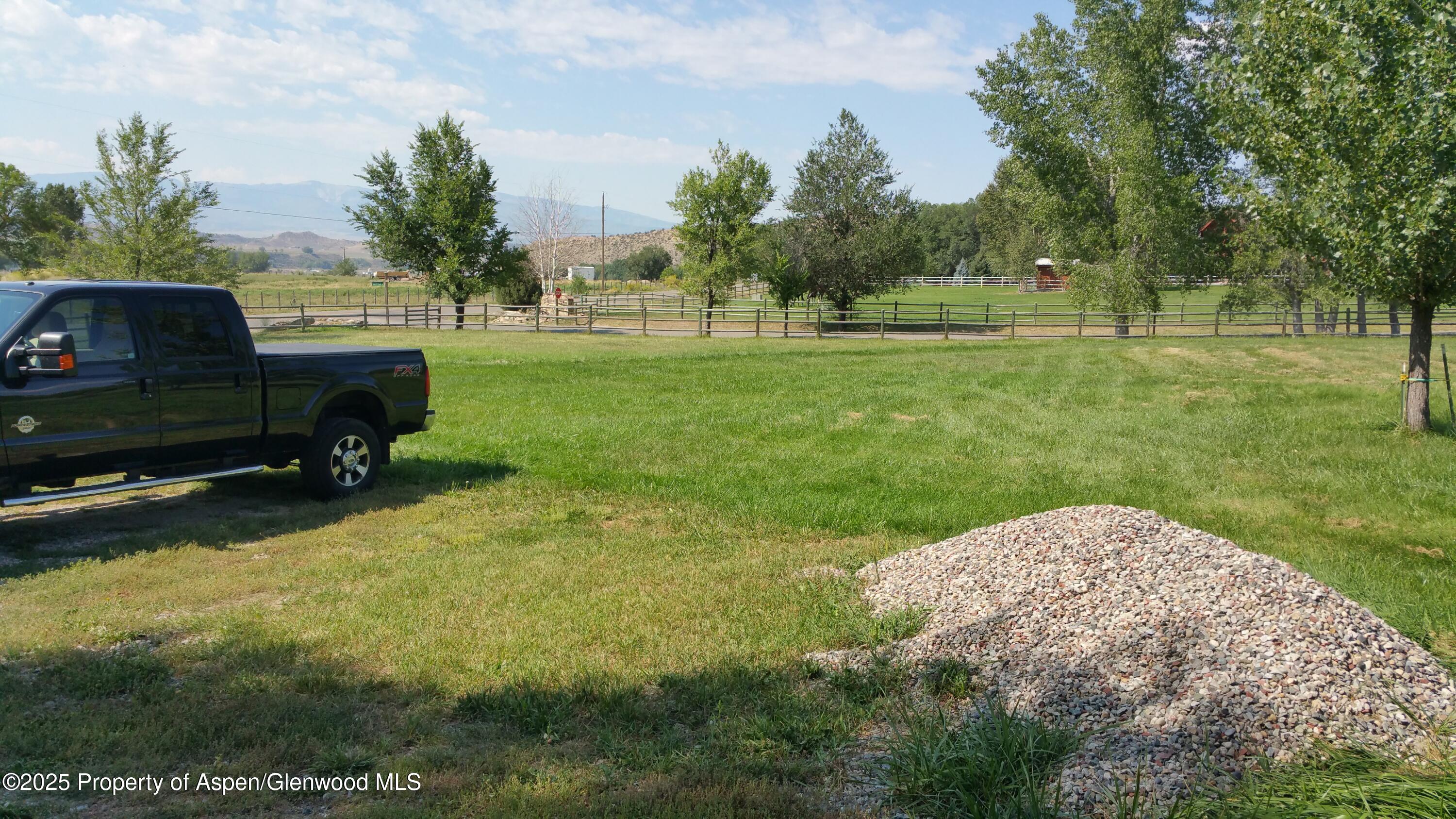 4243 Peach Valley Road Silt, CO 81652 - Photo 18 of 55 20170904_112023