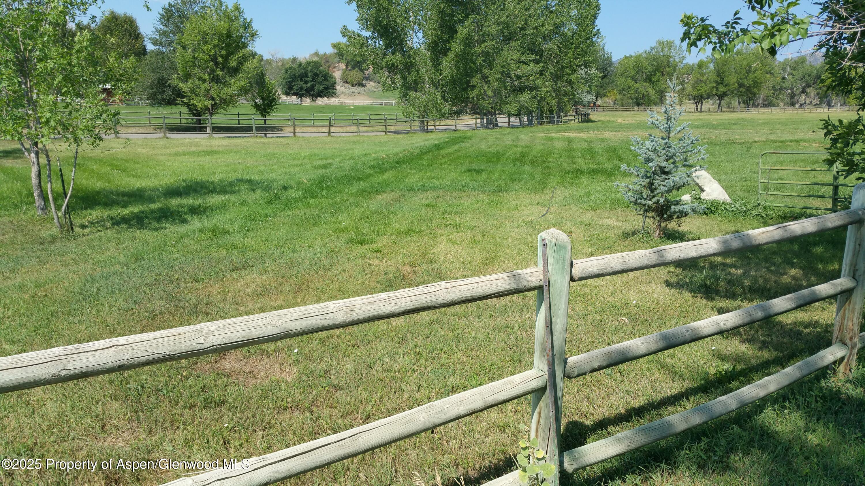 4243 Peach Valley Road Silt, CO 81652 - Photo 22 of 55 20170904_112127