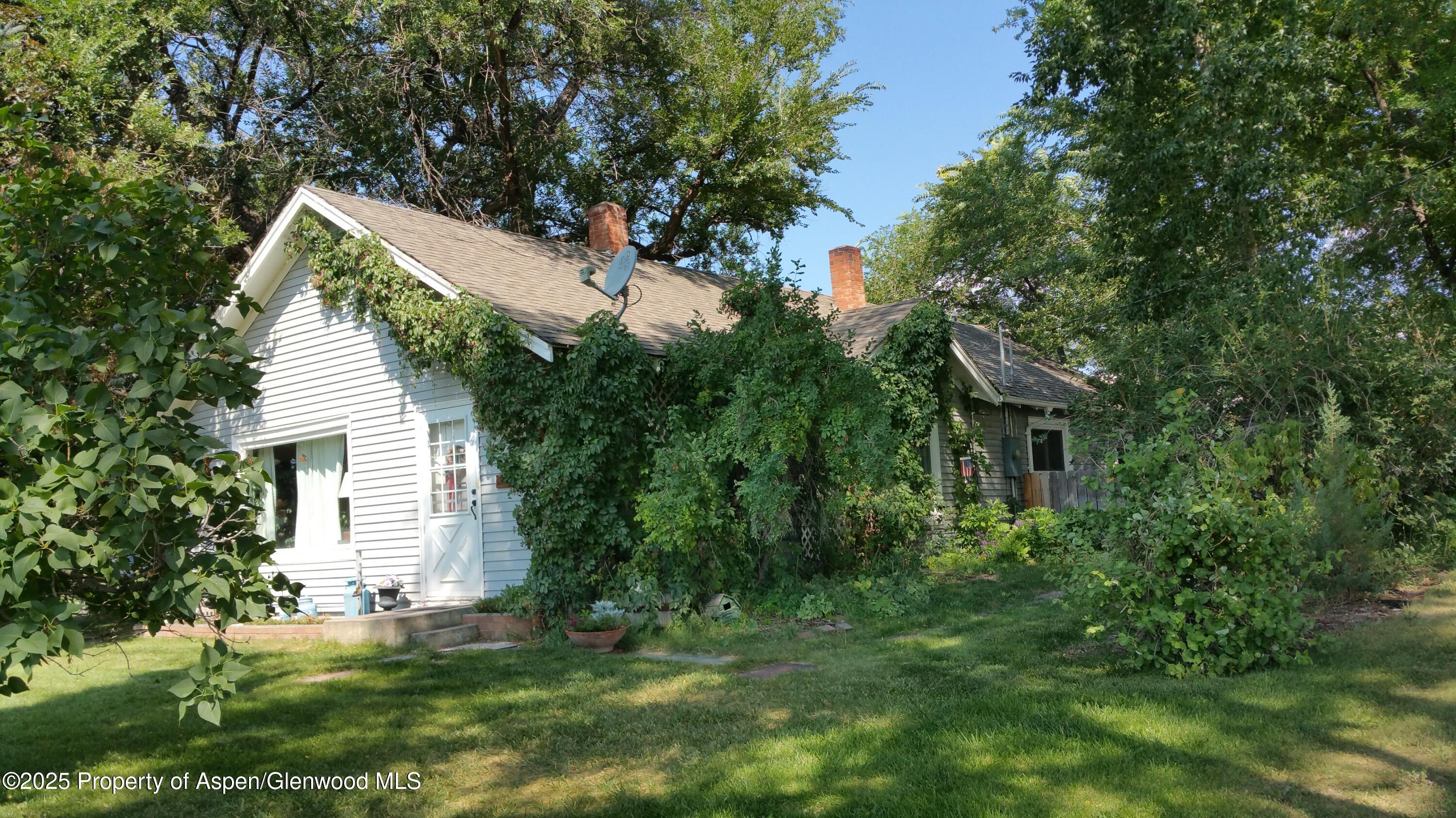 4243 Peach Valley Road Silt, CO 81652 - Photo 26 of 55 20170904_112231