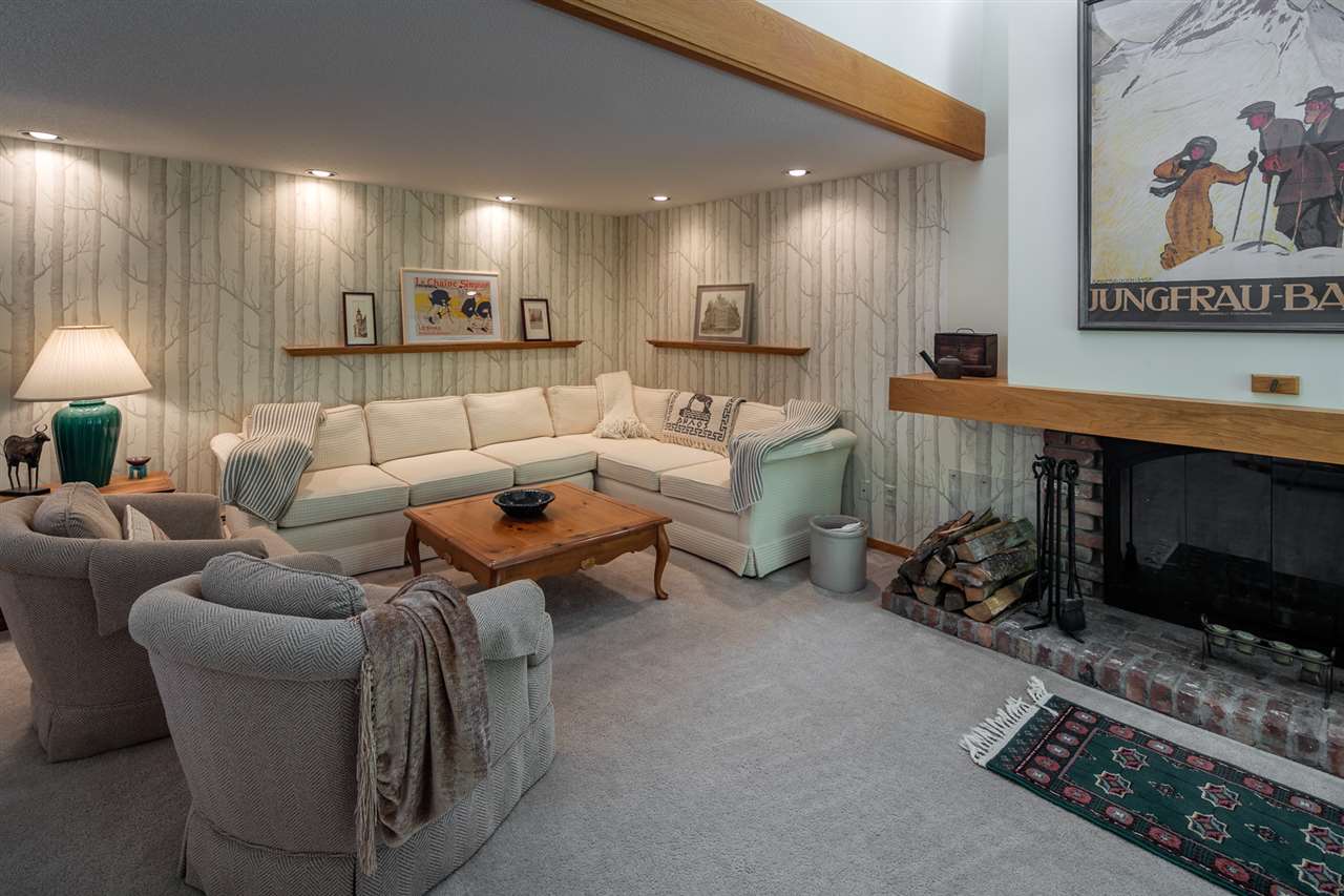 68 Fox Hollow Road, Unit 68 Winhall, VT 05340 - Photo 4 of 21