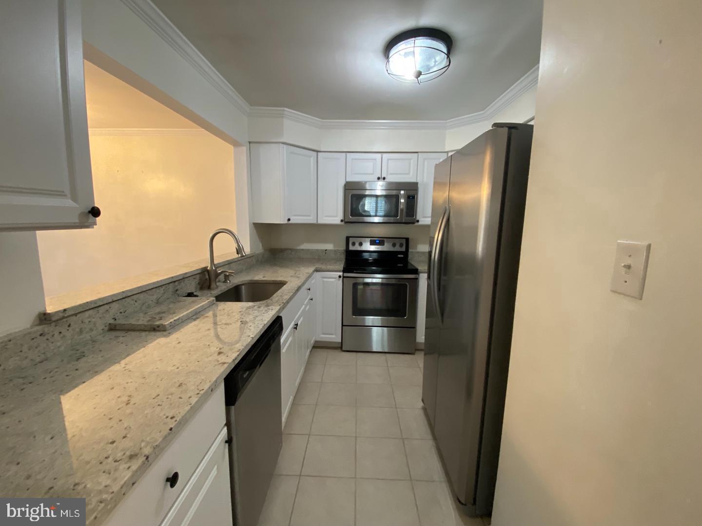 1508 Church Hill Place, Unit 1508 Reston, VA 20194 - Photo 7 of 18