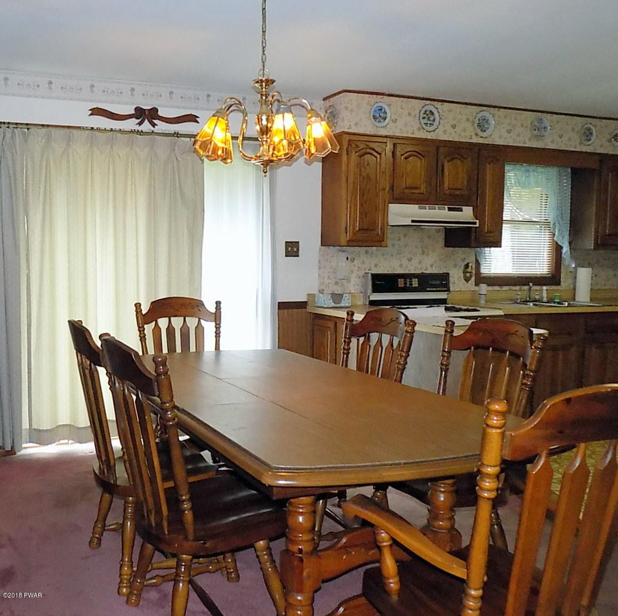 412 Ledgedale Road Lake Ariel, PA 18436 - Photo 13 of 39 Kitchen/dining area