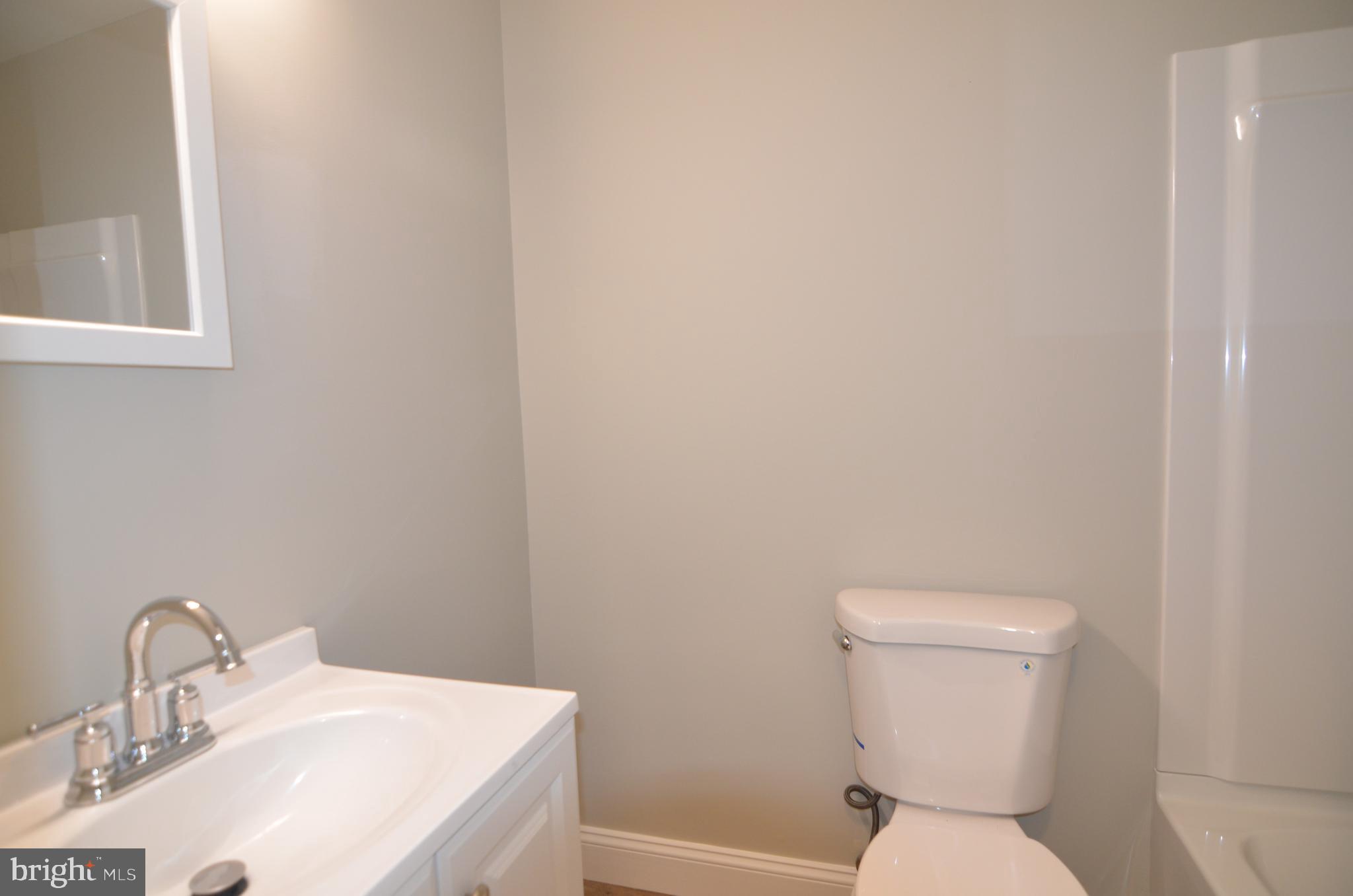 4310 Robert Court Silver Spring, MD 20906 - Photo 17 of 26 BATHROOM 2