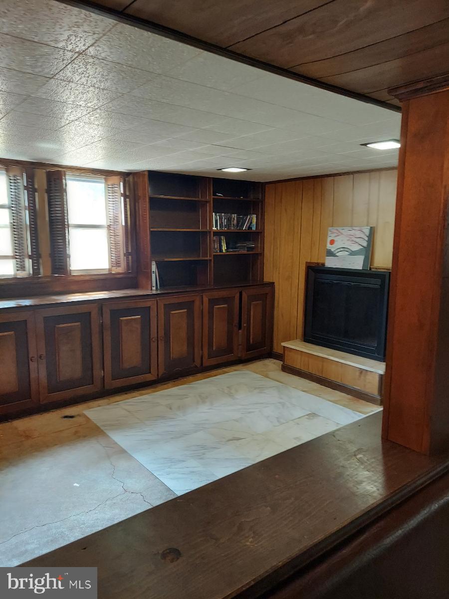 5808 Shepherd Lane Lanham, MD 20706 - Photo 6 of 17