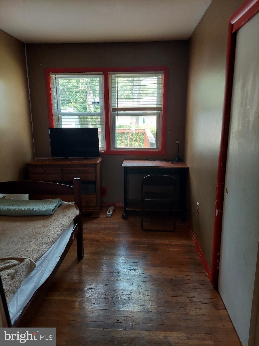 5808 Shepherd Lane Lanham, MD 20706 - Photo 10 of 17