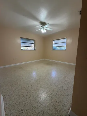 $1,600 | 1016 Colonial Road, Fort Pierce, FL 34950