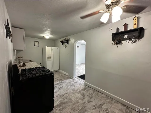 $44,000 | 809 Lindell Avenue, Hannibal, MO 63401