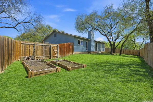 $264,900 | 7106 Comanche Ridge Drive, Converse, TX 78109