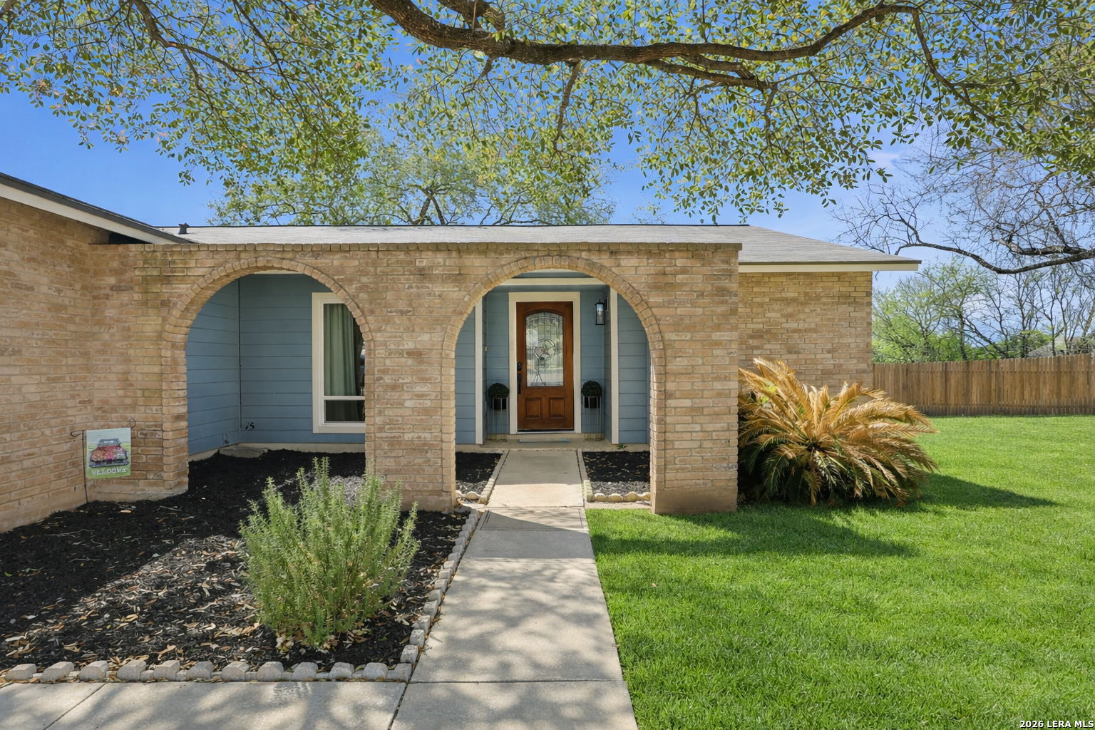 7106 Comanche Ridge Drive Converse, TX 78109 - Photo 5 of 36 a front view of a house with garden