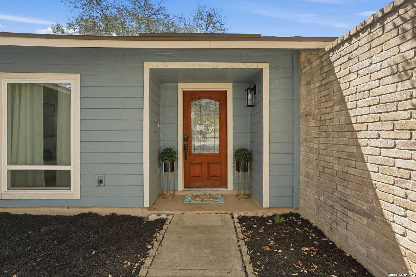 7106 Comanche Ridge Drive Converse, TX 78109 - Photo 8 of 36 a front view of a house