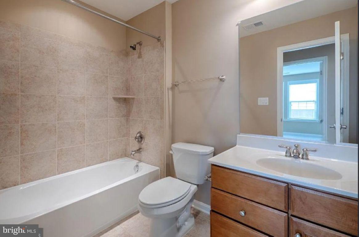 6046 Masondale Road Alexandria, VA 22315 - Photo 22 of 28