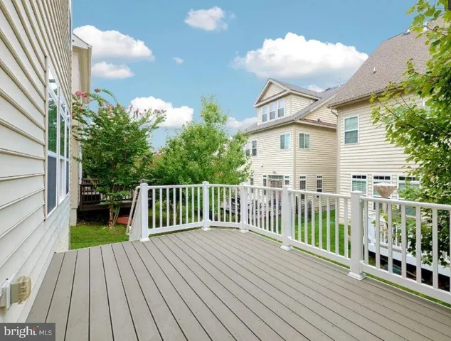 $4,800 | 6046 Masondale Road, Alexandria, VA 22315